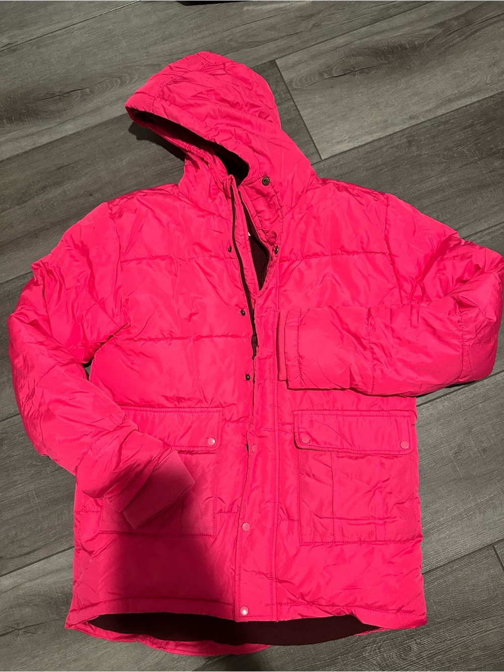 Girls Hooded Puffer Jacket in Bright Pink